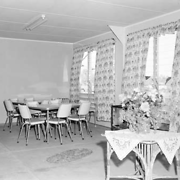 Retta Dixon homes, Darwin - Dining room